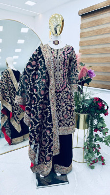 wonaari Solid Kurta, Trouser/Pant & Dupatta Set