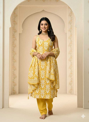 LabelMiraE Embroidered Kurta, Trouser/Pant & Dupatta Set