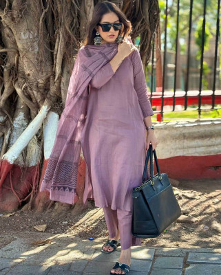 Hetvi Creation Self Design Kurta, Trouser/Pant & Dupatta Set