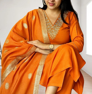 POOJAATREND Solid Kurta, Churidar & Dupatta Set