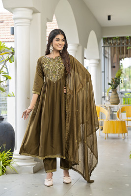QUELION ENTERPRISE Women Embroidered, Solid Anarkali Kurta(Brown)