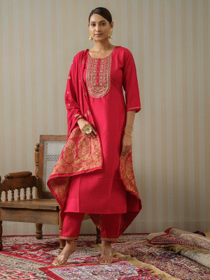 D W APPARELS Embroidered Kurta, Trouser/Pant & Dupatta Set