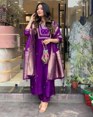 Blue Wish Embellished Kurta, Trouser/Pant & Dupatta Set