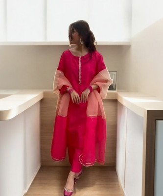 Maa Arbuda creation Solid Kurta, Trouser/Pant & Dupatta Set