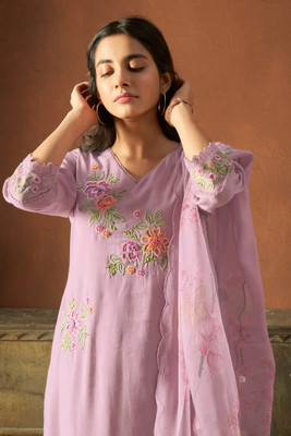 Bhanderi Enterprise Embroidered Kurta, Trouser/Pant & Dupatta Set