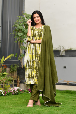 Alasha Self Design Kurta, Palazzo & Dupatta Set
