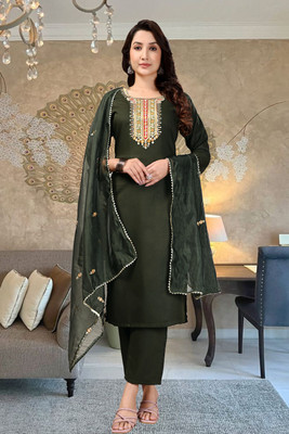 vedika fashion Women Kurti Pant Dupatta Set