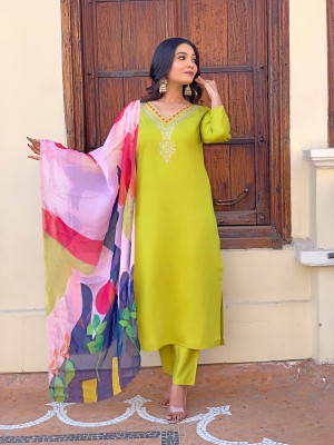 FancyFits Embroidered, Solid Kurta, Trouser/Pant & Dupatta Set