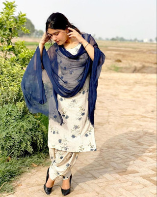 A.K.GARMENTS Floral Print Kurta, Patiala & Dupatta Set