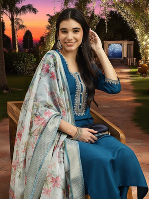 ORRIYA Embroidered Kurta, Trouser/Pant & Dupatta Set