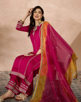 Tasrika Embroidered Kurta, Trouser/Pant & Dupatta Set