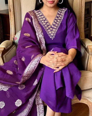 R4milA Women Kurta Pant Dupatta Set