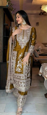 PILUDI HOUSE Embroidered Kurta, Salwar & Dupatta Set