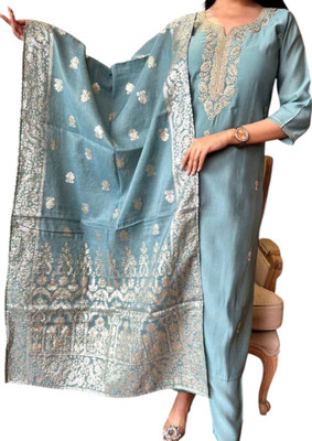 CLAVINET Embroidered Kurta, Trouser/Pant & Dupatta Set