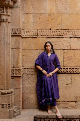 Tasrika Solid Kurta, Salwar & Dupatta Set