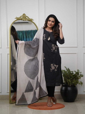 Vaidehi Fashion Printed Kurta, Trouser/Pant & Dupatta Set
