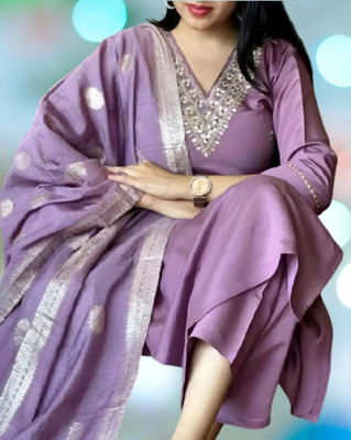 Aksa Fashion Solid, Printed Kurta, Trouser/Pant & Dupatta Set