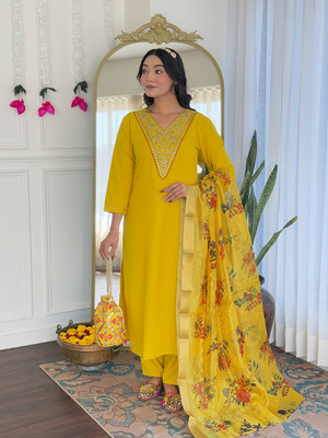 Piu Art Embroidered Kurta, Trouser/Pant & Dupatta Set