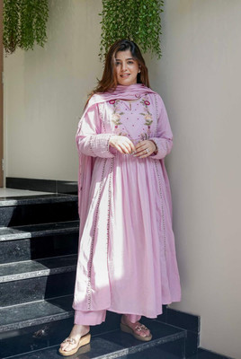ETHICS FASHIONABLES Embroidered Kurta, Dhoti Pant & Dupatta Set