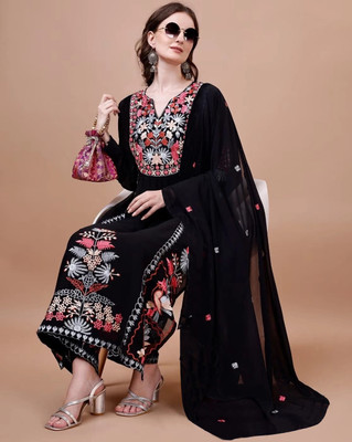 RANGTARA Embellished, Embroidered, Self Design Kurta, Trouser/Pant & Dupatta Set