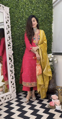 Hetvi Creation Embroidered Kurta, Trouser/Pant & Dupatta Set
