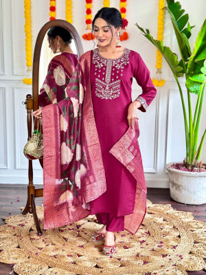 ETHICS FASHIONABLES Embroidered, Solid Kurta, Dhoti Pant & Dupatta Set