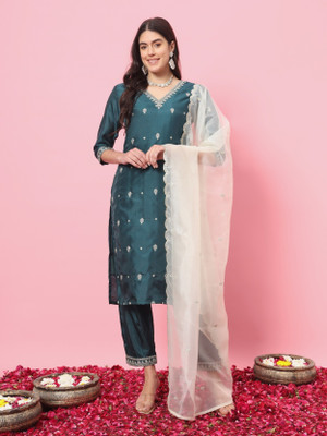 CLAVINET Embroidered Kurta, Trouser/Pant & Dupatta Set