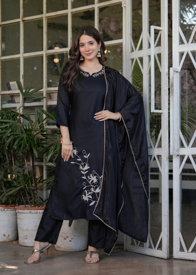 Tylissa Embroidered Kurta, Trouser/Pant & Dupatta Set