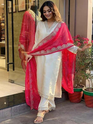 Niya Women Kurti Pant Dupatta Set