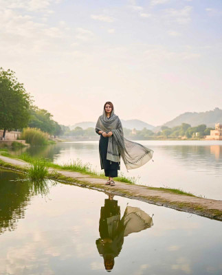 INSPIREASHION Solid Kurta, Salwar & Dupatta Set