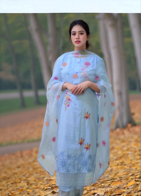 zoeyasvogue Embroidered Kurta, Trouser/Pant & Dupatta Set