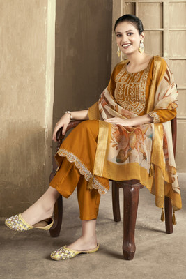 CLAVINET Embroidered Kurta, Trouser/Pant & Dupatta Set