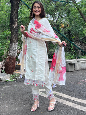 VredeVogel Embroidered Kurta, Trouser/Pant & Dupatta Set