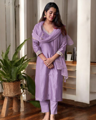 ORRIYA Embroidered Kurta, Trouser/Pant & Dupatta Set