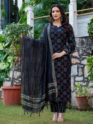 ARADHNA Printed Kurta, Trouser/Pant & Dupatta Set