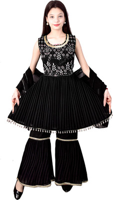 MGWCOLLECTION Embellished Kurta, Sharara & Dupatta Set