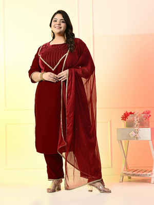 PrettyPlus by Desinoor.com Embellished Kurta, Trouser/Pant & Dupatta Set