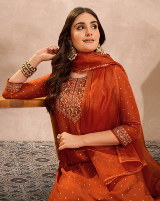 Tasrika Embroidered Kurta, Trouser/Pant & Dupatta Set