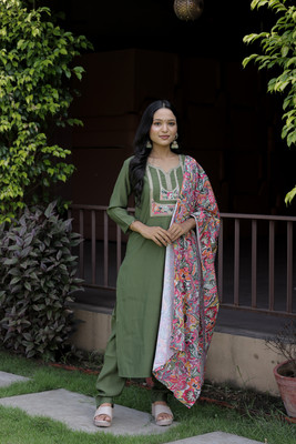 KF trends Embroidered, Floral Print Kurta, Trouser/Pant & Dupatta Set
