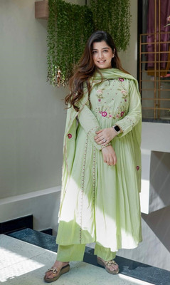 Krisio Embroidered Kurta, Trouser/Pant & Dupatta Set