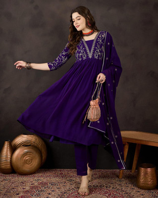 Tasrika Embroidered Kurta, Trouser/Pant & Dupatta Set