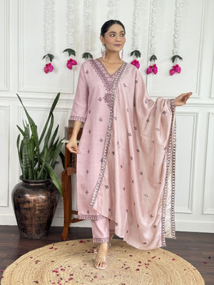 PILUDI HOUSE Embroidered Kurta, Salwar & Dupatta Set