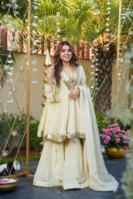BE IN TEXO FAB Embroidered Kurta, Trouser/Pant & Dupatta Set