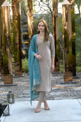 Shree Laxminarayan export Embroidered, Self Design Kurta, Trouser/Pant & Dupatta Set