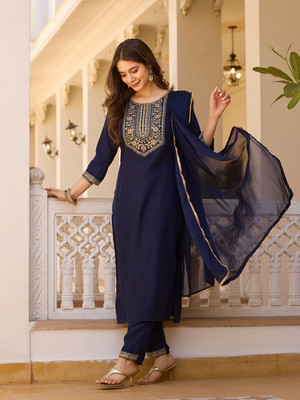 SAREEKART FAB Embellished Kurta, Trouser/Pant & Dupatta Set