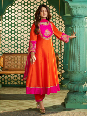 Bhama COUTURE Solid Kurta, Trouser/Pant & Dupatta Set