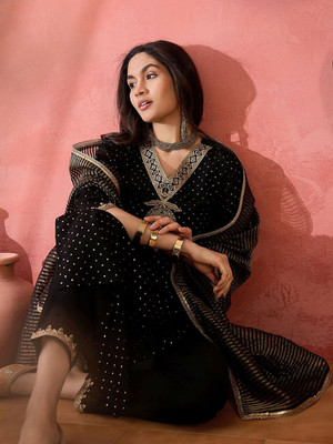Sangria Embroidered Kurta, Trouser/Pant & Dupatta Set