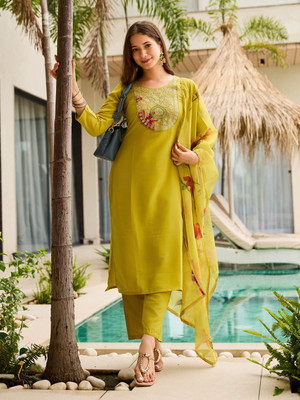 D'CART Embroidered Kurta, Trouser/Pant & Dupatta Set