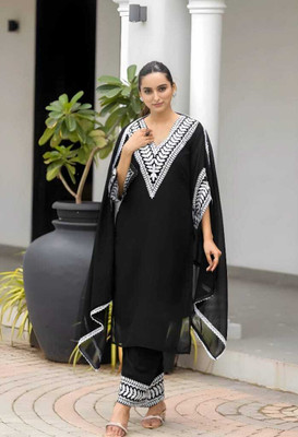 SB EXIM Embroidered Kurta, Palazzo & Dupatta Set
