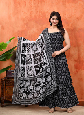 SavyTrendz Printed Kurta, Sharara & Dupatta Set